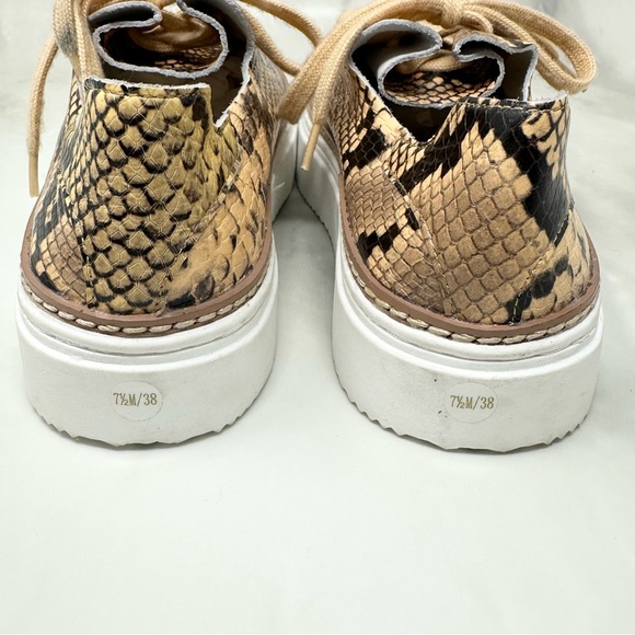 Vince Camuto Raiza Flatform Sneaker Snakeskin Print Women's 7.5 - Picture 6 of 10